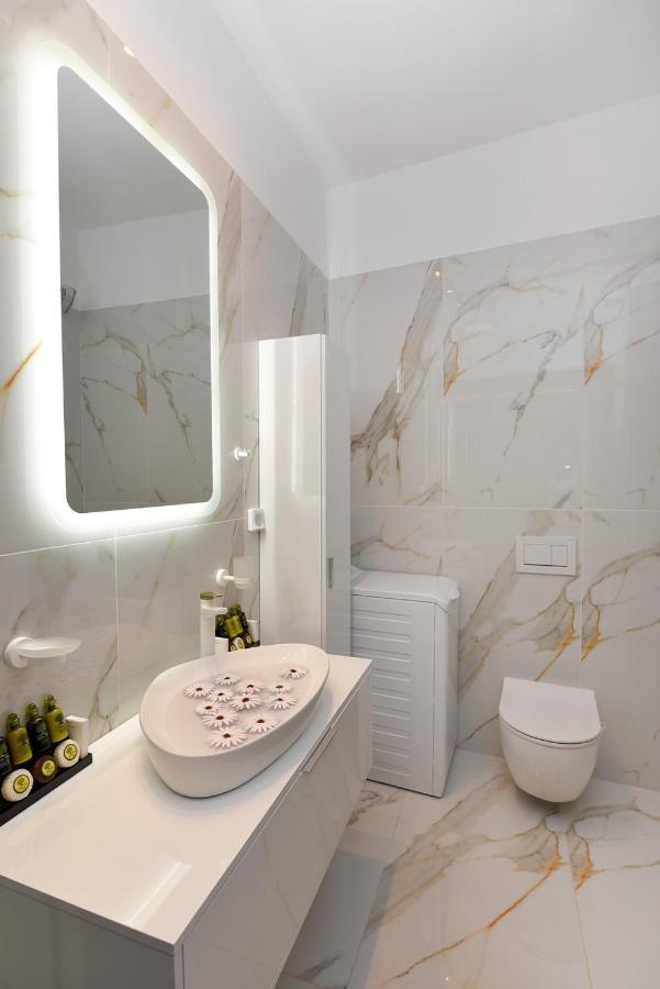 Syrene Luxury Suites Ermupoli Zewnętrze zdjęcie